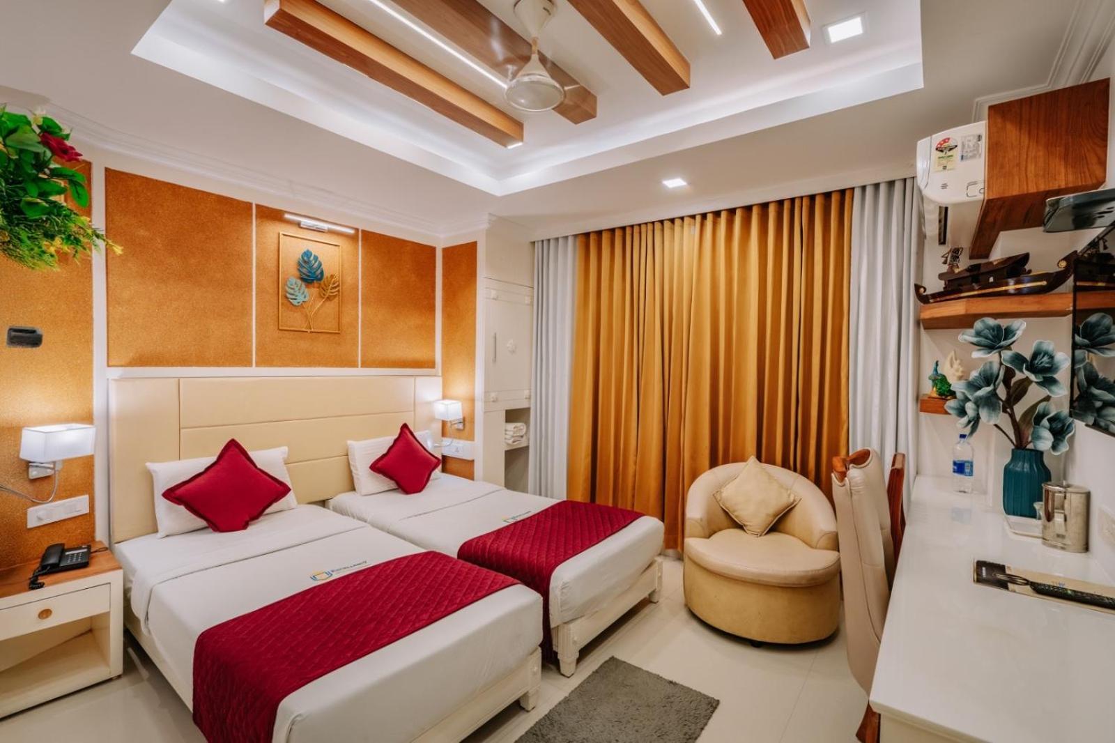 Excellency Airport Hotel Kochi Luaran gambar